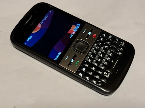 Nokia smartphone - e5-00,